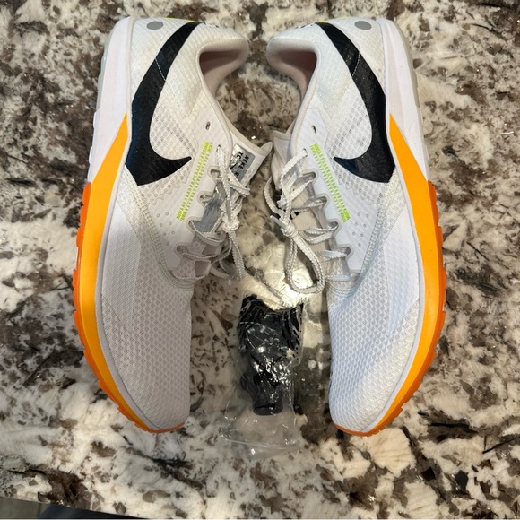 Nike Zoom Rival XC 6 White/ Orange Track Shoe's Spikes DX7999-100 Men Size 14 - Picture 3 of 8